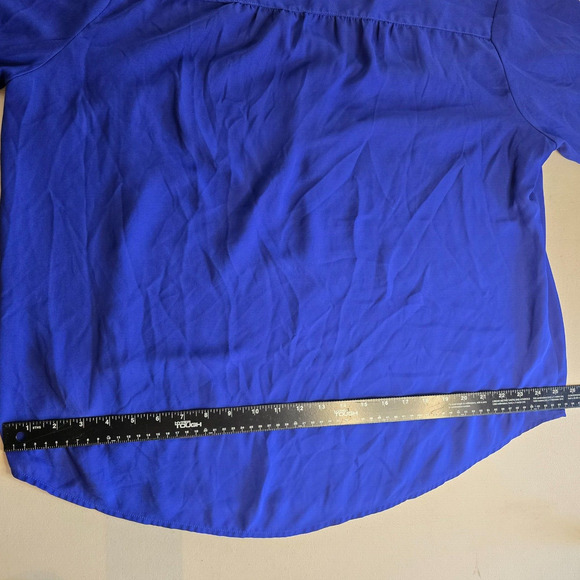 Torrid Blouse Women's 2X Blue V-Neck 1/4 Button Up Long Roll Tab Sleeves Ruffle - Picture 9 of 15